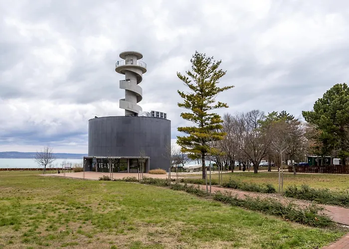 In 18533 Balatonföldvár